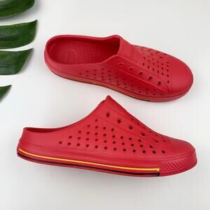 Saguaro Clogs Red Slip On Mules Casual Shoes 41 Men's 8 Women's 10 Garden Beach